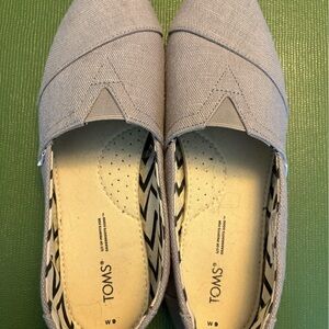TOMS Light Gray Canvas Slip-Ons